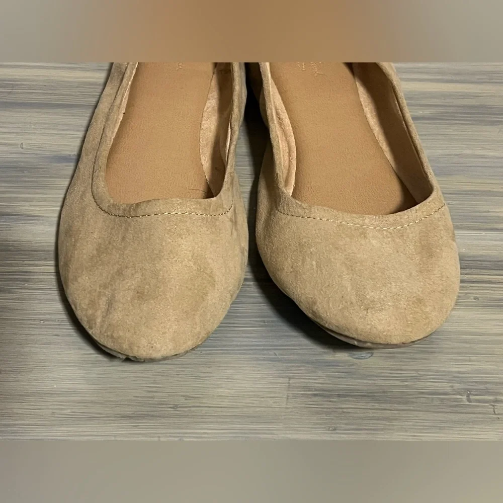 Universal Thread Tan Women's Flats
